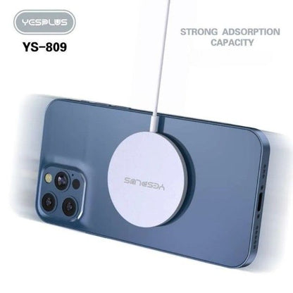 Phone case with magnetic吸附功能 on a white background, featuring the brand 'YESPLUS'.